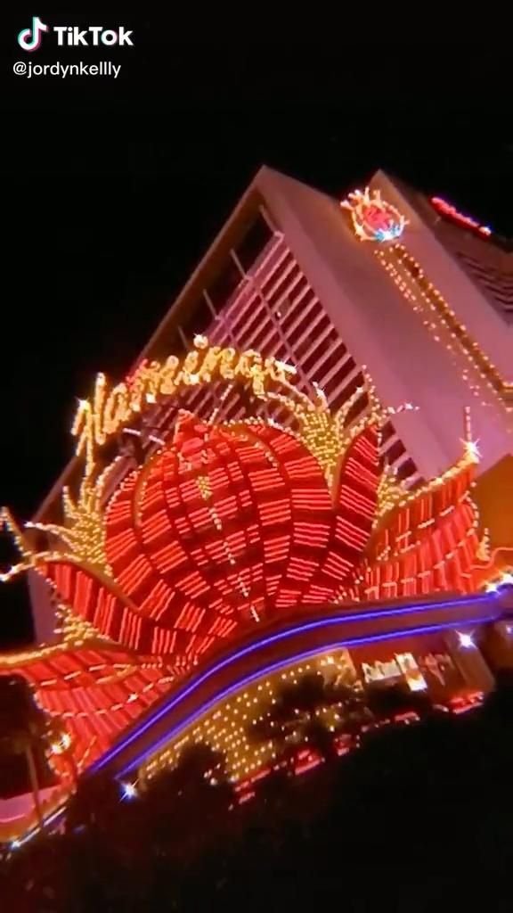 vegas-large.jpg